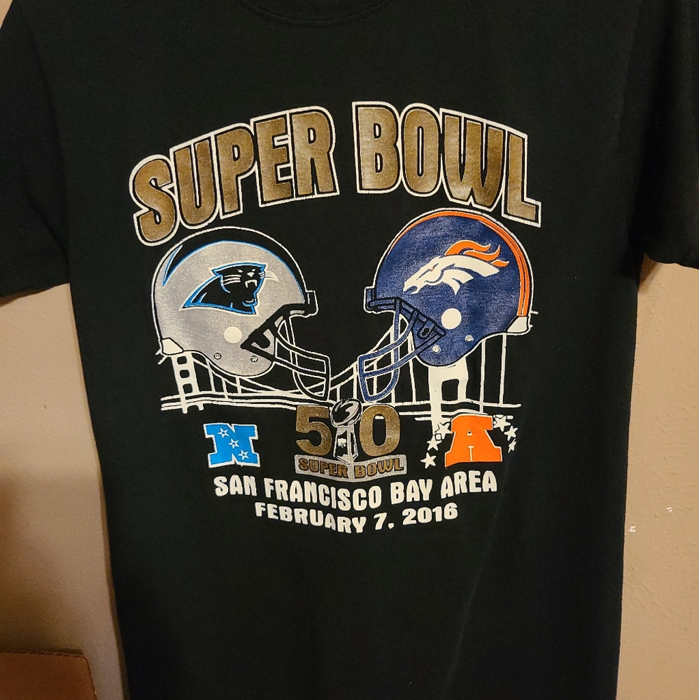 Super Bowl 50 Small Shirt